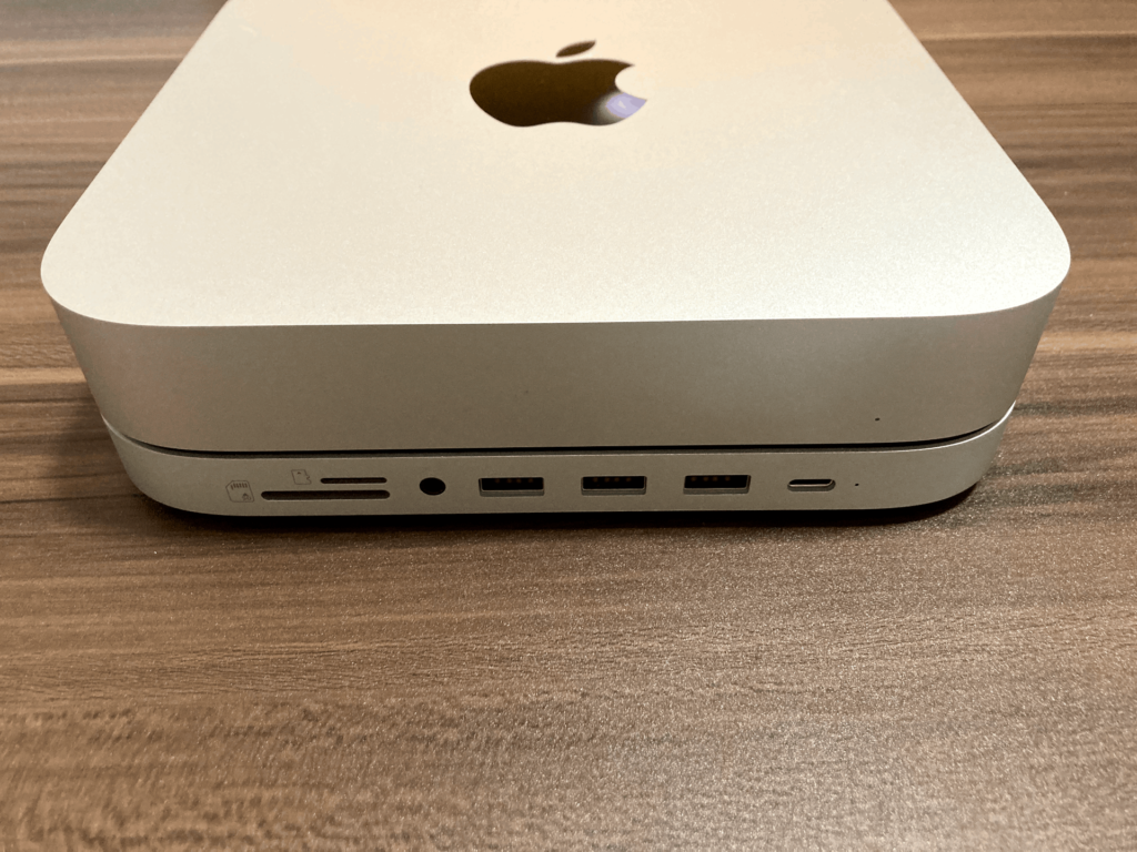 Satechi Mac mini Hub 搭載1